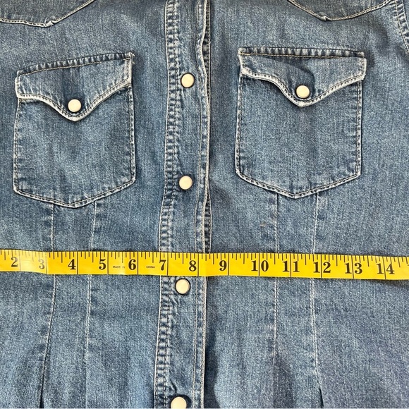 Replay Fitted Denim Pearl Snap Shirt Medium Wash Coastal Cowgirl Western Shacket - Picture 14 of 15